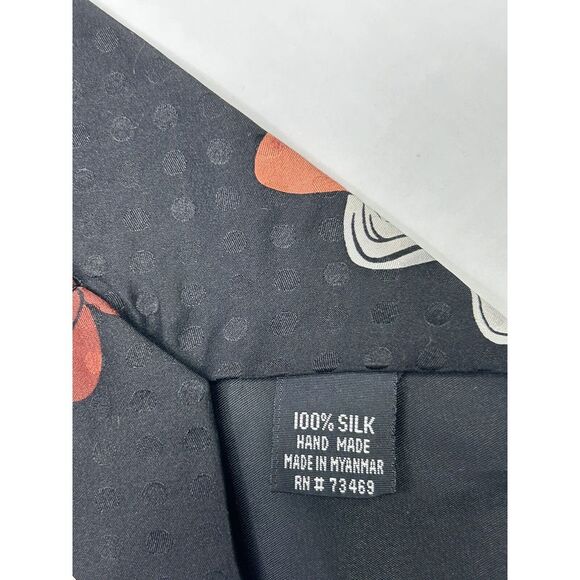 Looney Tunes Men’s Neck Tie Taz Tasmanian Devil Tornado + Tongue Out Silk Black - Picture 9 of 9